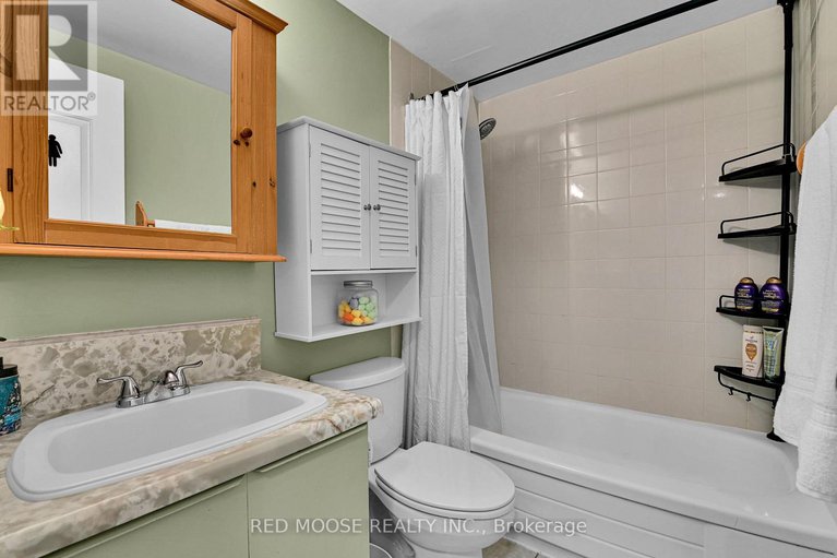 29294453/317-2000-jasmine-crescent/beacon-hill-south/ottawa/ontario/K1J8K4_24