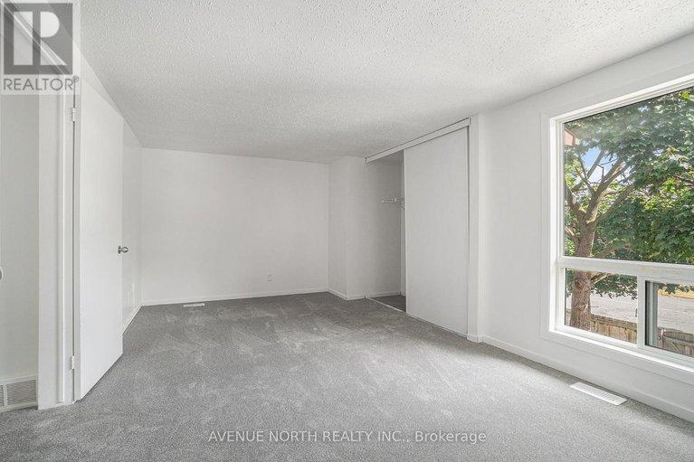 28790025/1747-dondale-st-street/pineview/ottawa/ontario/K1B5H7_15