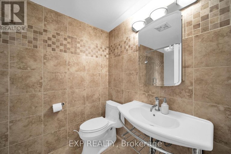 29597274/1103-90-george-street/lower-townbyward-market/ottawa/ontario/K1N0A8_30