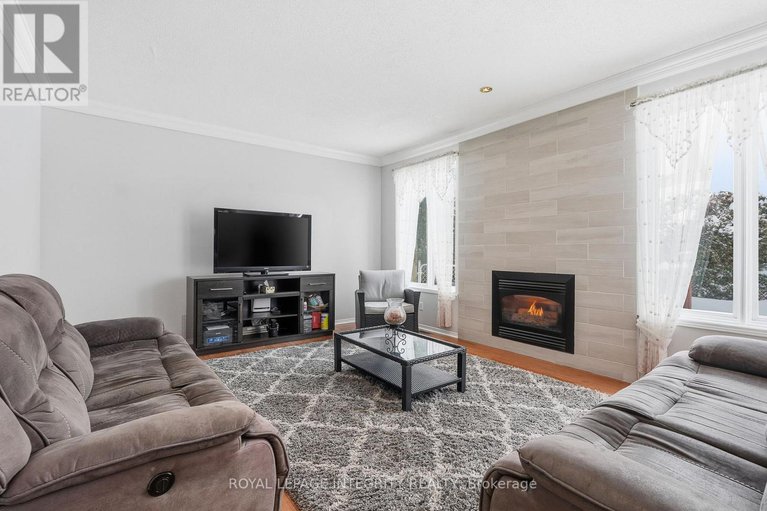 29298217/2104-sandy-oaks-drive/orleans-village/ottawa/ontario/K1W1H5_8