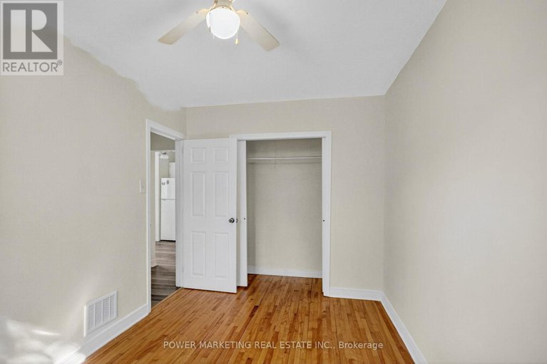28690324/528-mutual-street/castle-heights/ottawa/ontario/K1K1C6_18