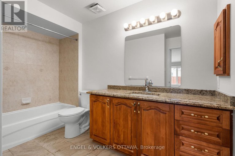 29256000/28-camberley-street/barrhaven-east/ottawa/ontario/K2G6W2_29