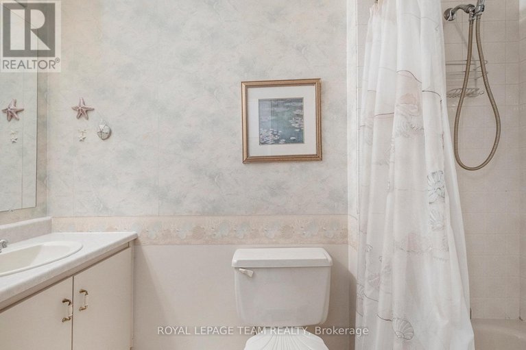 29021048/3d-harness-lane/bridlewood/ottawa/ontario/K2M1E1_23