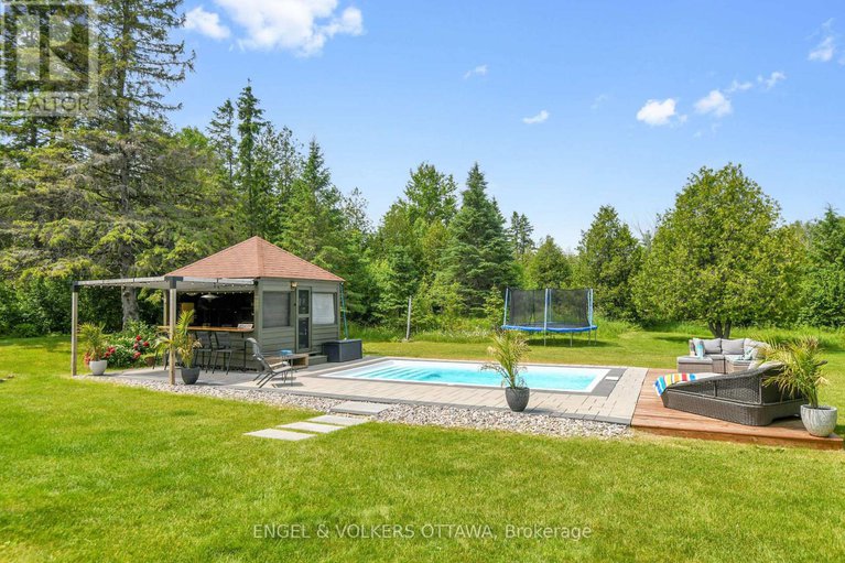 29126982/102-delaney-drive/huntley-ward-south-west/ottawa/ontario/K0A1L0_28