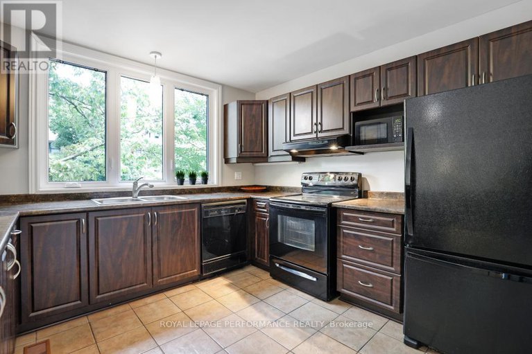 28649703/177-crichton-street/new-edinburgh/ottawa/ontario/K1M1W1_17