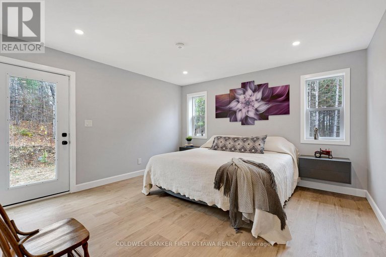 29065809/946-french-line-road/lanark-highlands-darling-twp/lanark-highlands/ontario/K0G1K0_18