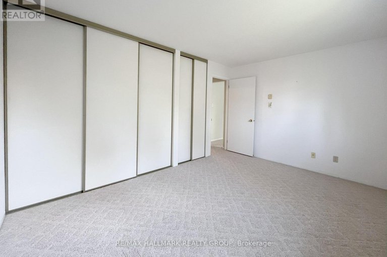 28920438/72-218-d-equestrian-drive/bridlewood/ottawa/ontario/K2M1E2_19
