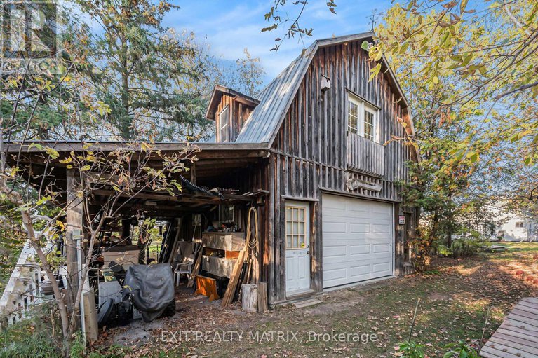 28998331/3498-sarsfield-road/cumberland-west/ottawa/ontario/K0A3E0_16