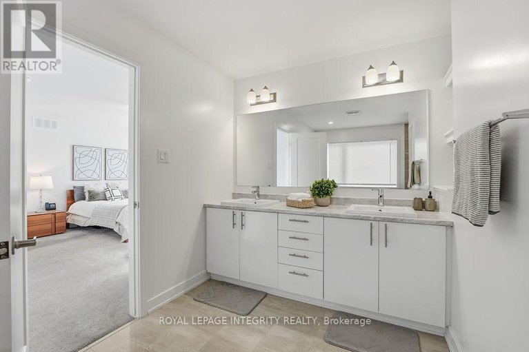 29328134/207-osterley-way/stittsville-south/ottawa/ontario/K2S2N6_30