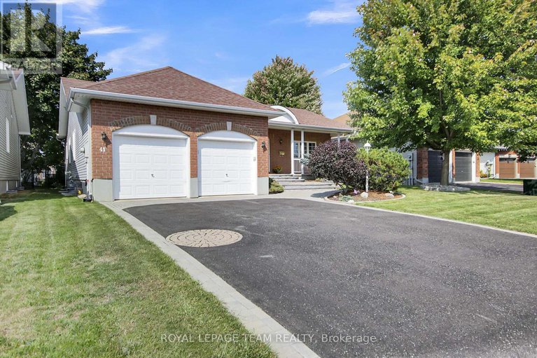 28847955/41-jacqueline-crescent/stittsville-central/ottawa/ontario/K2S1M2_2