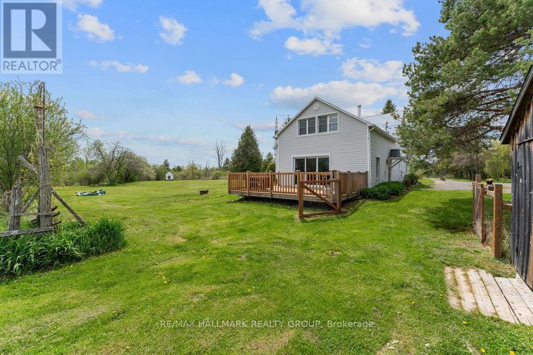 28321251/3513-ashton-station-road/goulbourn-twp-from-franktown-rdsouth-to-rideau/ottawa/ontario/K0A1B0_41
