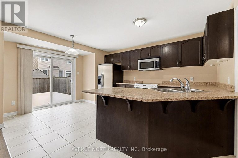 29132006/411-brigatine-avenue/stittsville-north/ottawa/ontario/K2S0P7_13