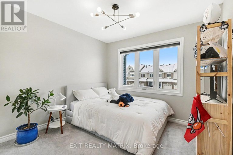 29193786/211-mountain-sorrel-way/avalon-west/ottawa/ontario/K4A0T6_17