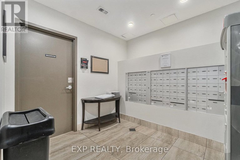 29106195/403-327-breezehill-avenue-s/west-centre-town/ottawa/ontario/K1Y1R6_30