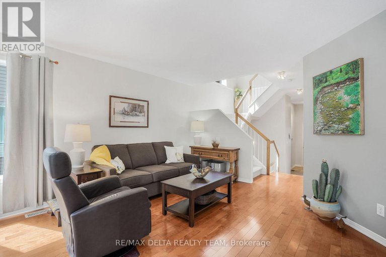 28932802/6320-sablewood-place/chapel-hill/ottawa/ontario/K1C7M6_16