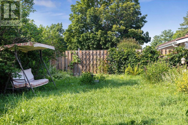 29161364/1-harrogate-place/crystal-beach/ottawa/ontario/K2H5L6_23