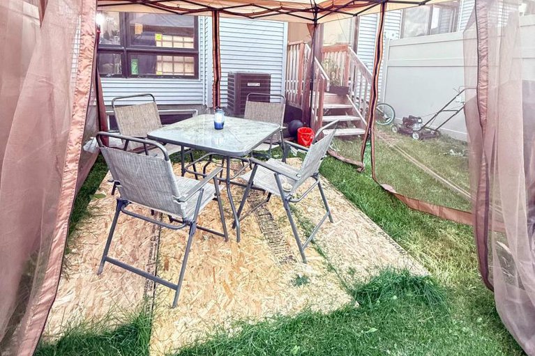 28523248/669-cordelette-circle-e/mer-bleuebradley-estatesanderson-park/ottawa/ontario/K1W0P2_44