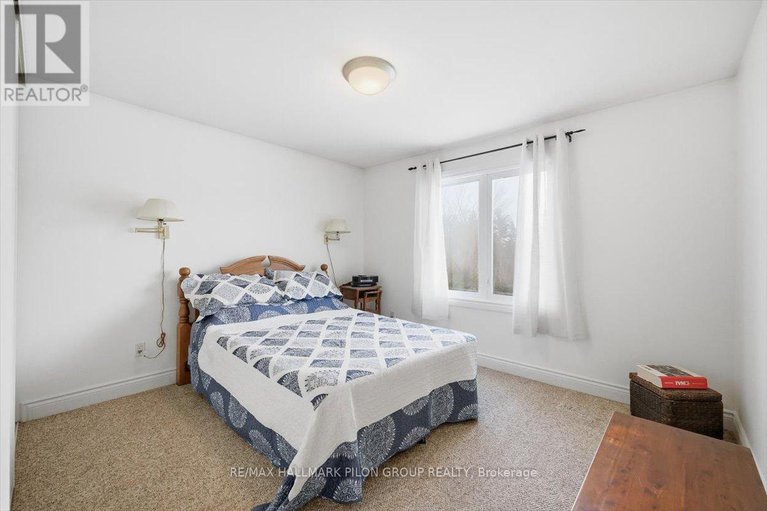 29240604/180-sophie-street/clarencerockland-twp/clarence-rockland/ontario/K4K1K7_17