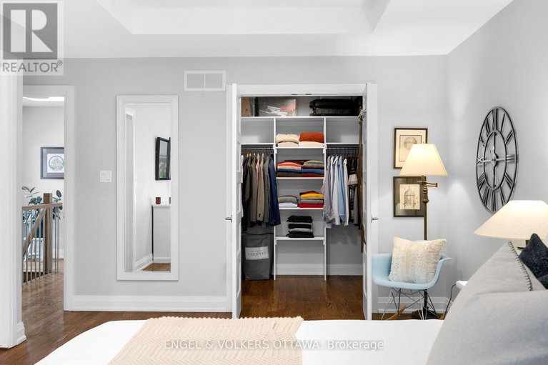 29270052/327-duncairn-avenue/westborohampton-park/ottawa/ontario/K1Z7H1_19