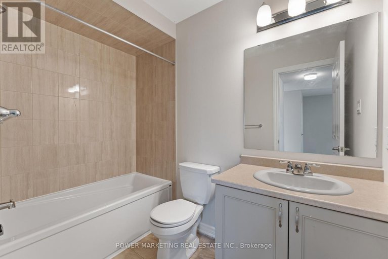 28752375/701-megrez-way/half-moon-bay/ottawa/ontario/K2J6S9_21