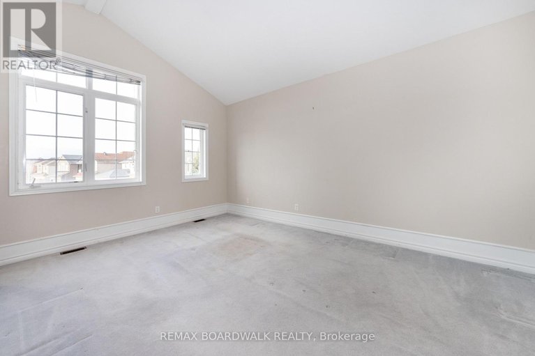 29202153/5090-north-bluff-drive/riverside-southgloucester-glen/ottawa/ontario/K1V2K2_20