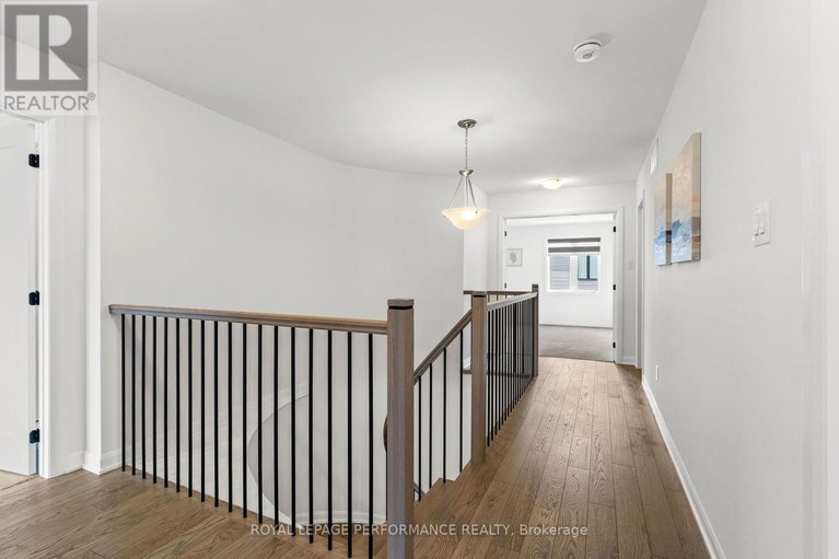28303543/95-ralph-erfle-way/half-moon-bay/ottawa/ontario/K2J6W2_22