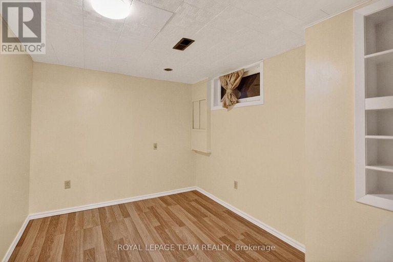 28978666/46-quinpool-crescent/arbeatha-park/ottawa/ontario/K2H6J1_25