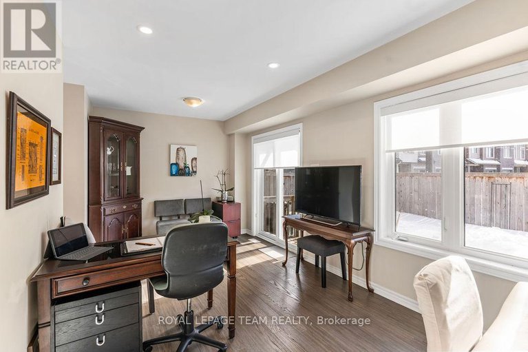 29379773/94-nutting-crescent/riverside-southgloucester-glen/ottawa/ontario/K4M0E2_9