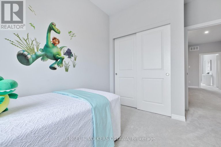 28377095/624-mikinak-road/cfb-rockcliffe-and-area/ottawa/ontario/K1K3X7_33