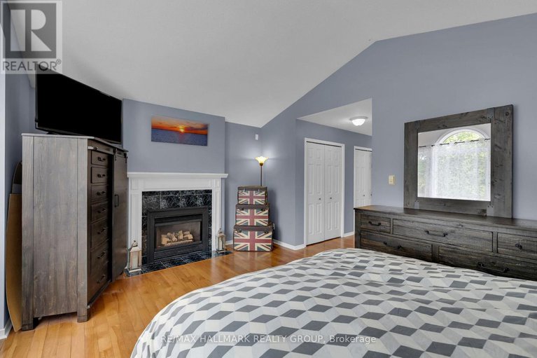28476381/4136-wolfe-point-way/riverside-southgloucester-glen/ottawa/ontario/K1V1P4_23