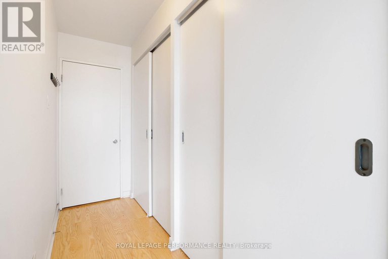 28786728/1403-324-laurier-avenue-w/ottawa-centre/ottawa/ontario/K1N6P6_24