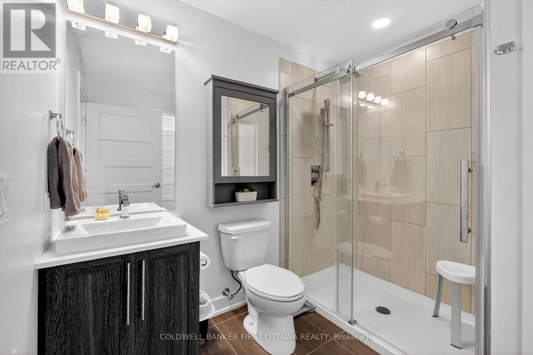 29039698/602-200-inlet-private/chatelaine-village/ottawa/ontario/K4A5H3_30