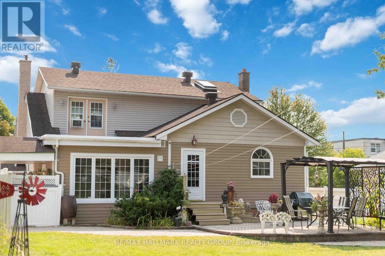 28534740/431-blake-boulevard/vanier/ottawa/ontario/K1K1A9_37
