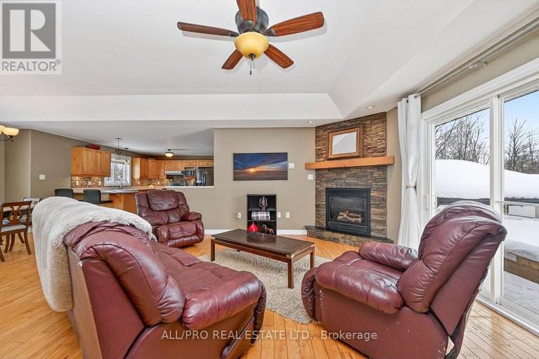 29232392/1264-lori-elizabeth-street/north-dundas-mountain-twp/north-dundas/ontario/K0C2K0_7