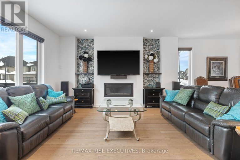 28284829/165-finsbury-avenue/stittsville-south/ottawa/ontario/K2S2P5_9