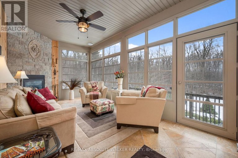 29487630/8134-adam-baker-way/osgoode-twp-north-of-reg-rd-6/ottawa/ontario/K0A2P0_17