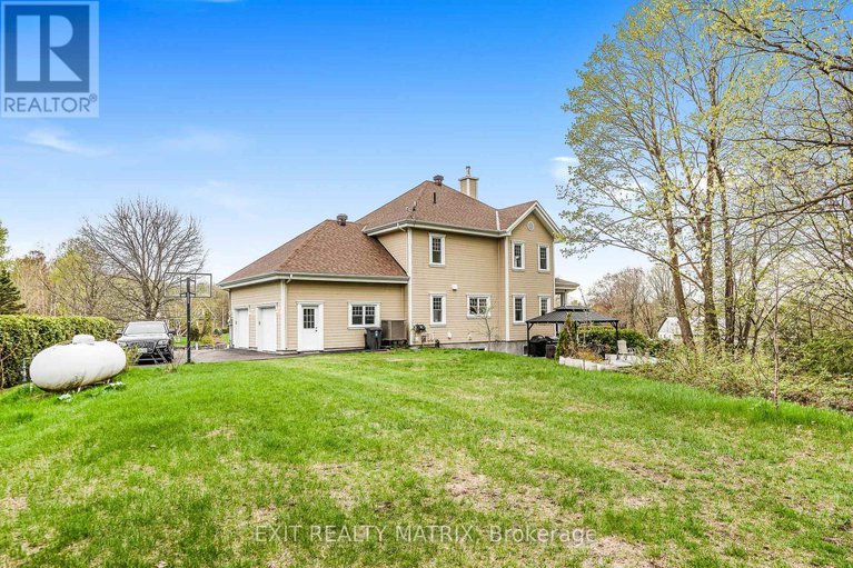 29094992/5-64-radstock-lane/champlain-twp/champlain/ontario/K6A2R2_3