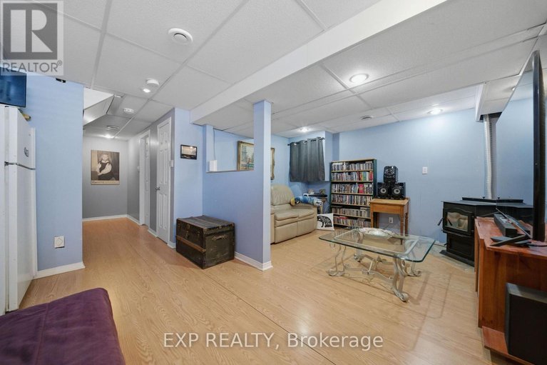 29466998/296-bonavista-street/town-of-rockland/clarence-rockland/ontario/K4K1N8_28