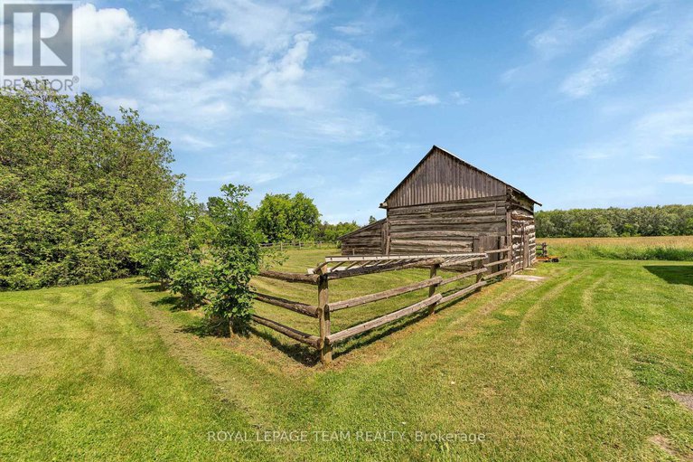 28658646/8202-flewellyn-road/remainder-of-stittsville-area/ottawa/ontario/K0A1B0_24
