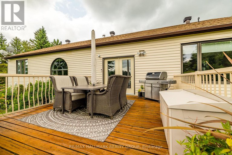 28462169/1329-south-gower-drive-s/north-grenville-twp-kemptville-east/north-grenville/ontario/K0G1J0_36