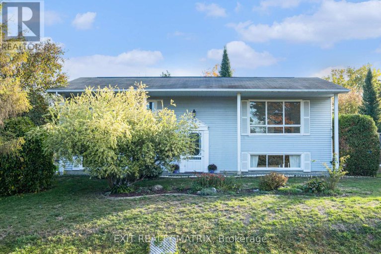 28970575/3333-white-spruce-street/osgoode/ottawa/ontario/K0A2W0_1