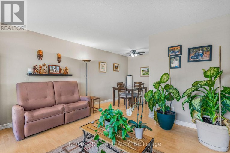 29413885/722-nicole-street/town-of-rockland/clarence-rockland/ontario/K4K1G4_11