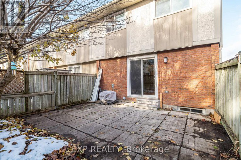 29105689/a-3915-old-richmond-road/arbeatha-park/ottawa/ontario/K2H8T9_31