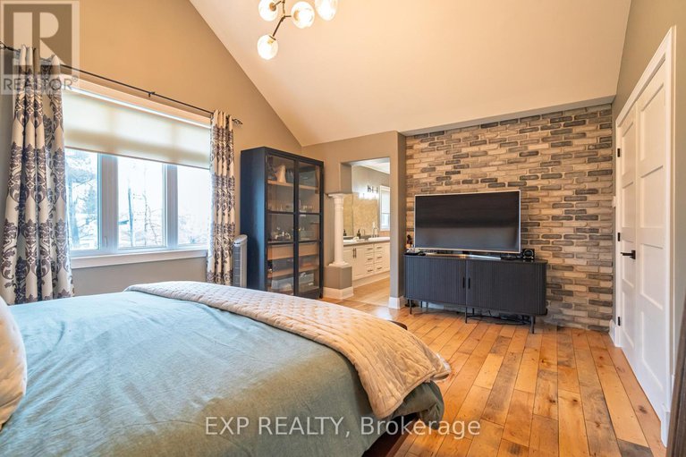 28485158/1466-rhea-place/cedardale/ottawa/ontario/K1V1H1_24