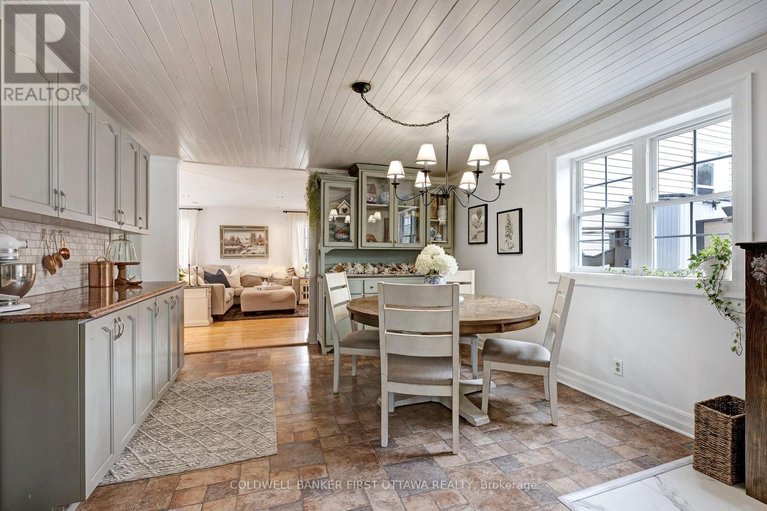 29613138/107-owen-street/lanark-highlands-lanark-village/lanark-highlands/ontario/K0G1K0_11