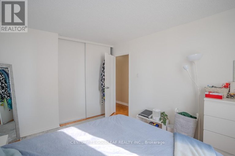 29460295/1406-505-st-laurent-boulevard/viscount-alexander-park/ottawa/ontario/K1K3X4_27