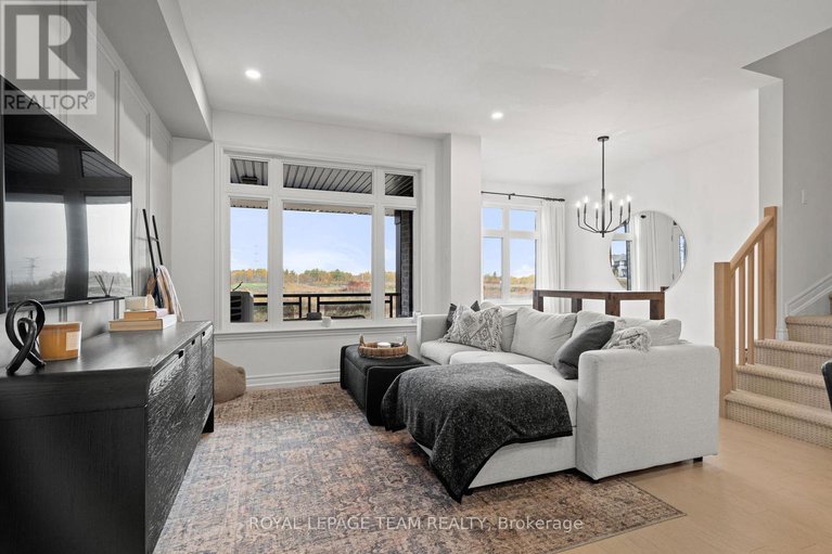 29015602/14-verglas-lane/mer-bleuebradley-estatesanderson-park/ottawa/ontario/K1W0P5_13