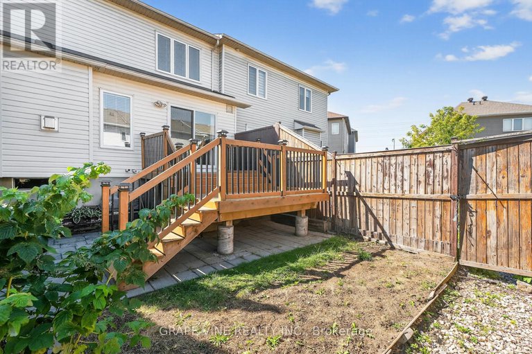 28825028/9-stoneleigh-street/strandherd/ottawa/ontario/K2G7A2_33