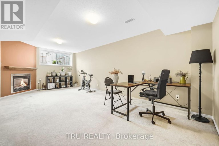 28362867/102-southpointe-avenue/longfields/ottawa/ontario/K2J4T5_34