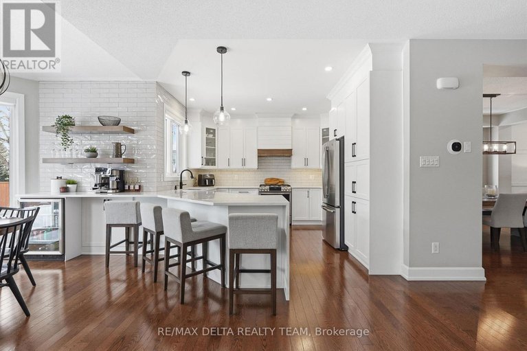 29374830/2224-merlot-way/springridgeeast-village/ottawa/ontario/K4A4S2_16